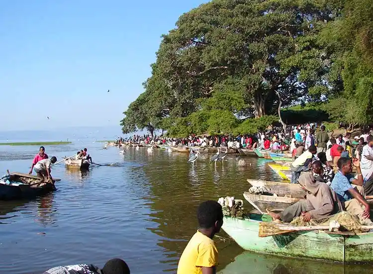 10-Day Tour to Lake Chamo, Hawassa & Omo Valley Tribes